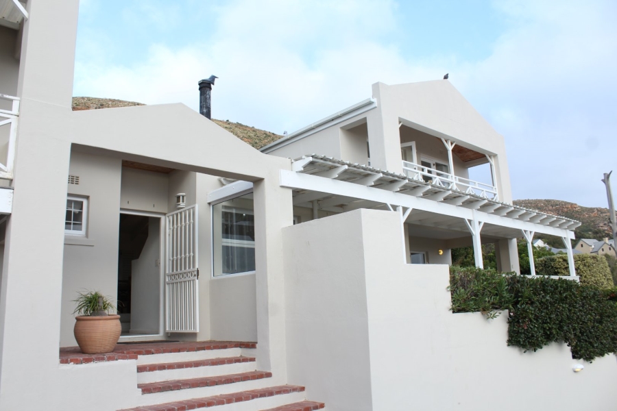 4 Bedroom Property for Sale in Simons Kloof Western Cape